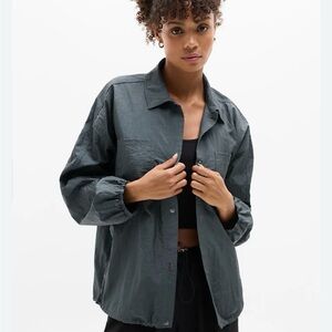 Athleta Luna Sheen Snap Front Top Shirt Crinkle Texture Long Sleeves Athletic